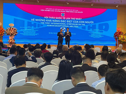 Hội thảo quốc tế về tiềm năng con người tại Hà Nội